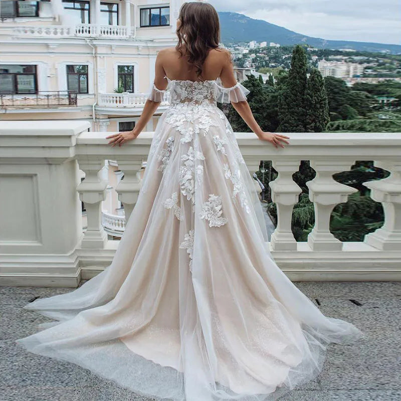 Champagne Boho Wedding Dress Lace Appliques Tulle Backless Beach Wedding Gowns Off Shoulder Princess Bridal Dress