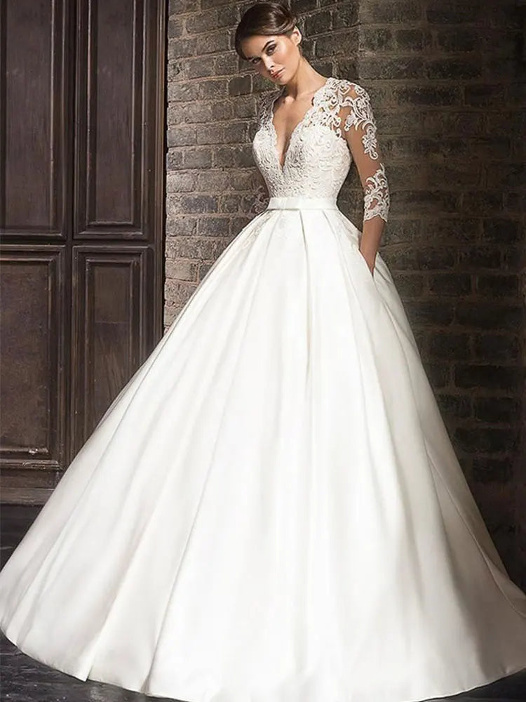 Elegant Lace Wedding Dresses vestido de novia Half Sleeves V-Neck Bride Dress Sweep Train Pockets Customize Robe De Mariee