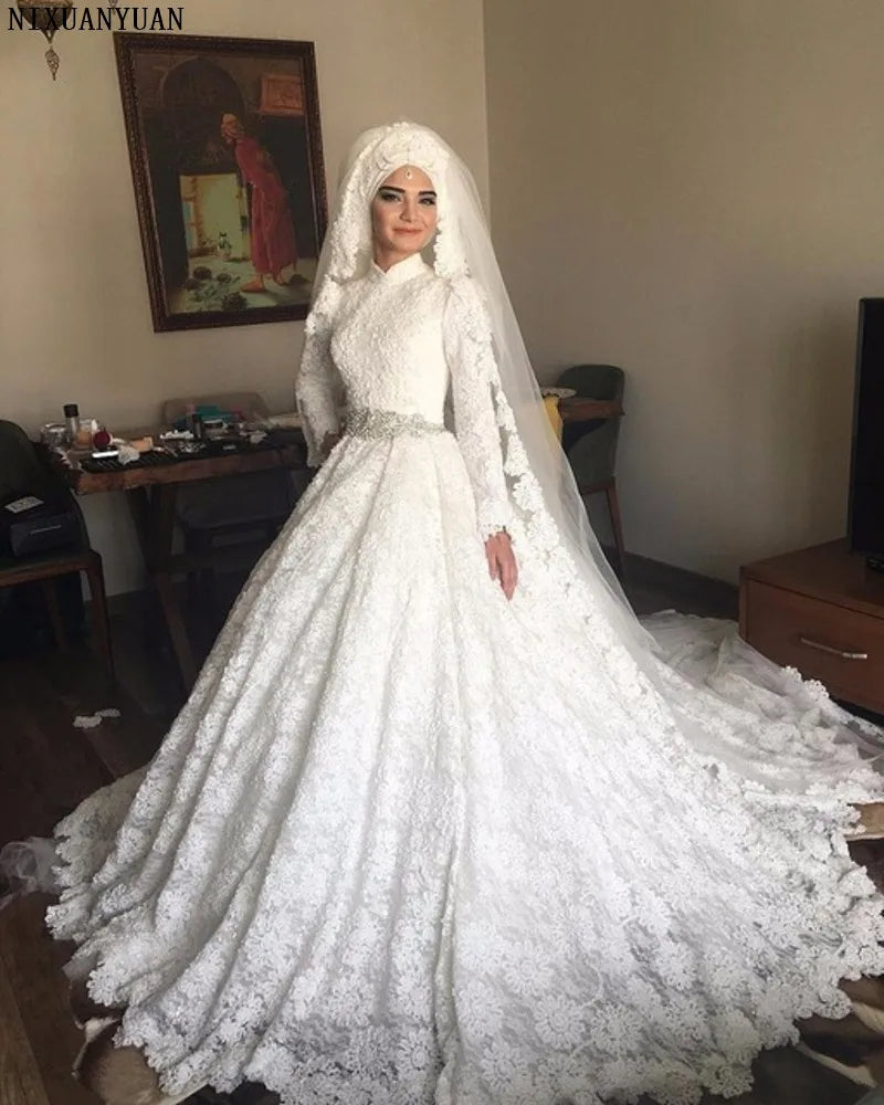 Saudi Arabia Turkey Women Ball Gown Hand Made Long Sleeve Wedding Gown Lace Muslim Wedding Dress Bridal Dress Vestido De Noiva
