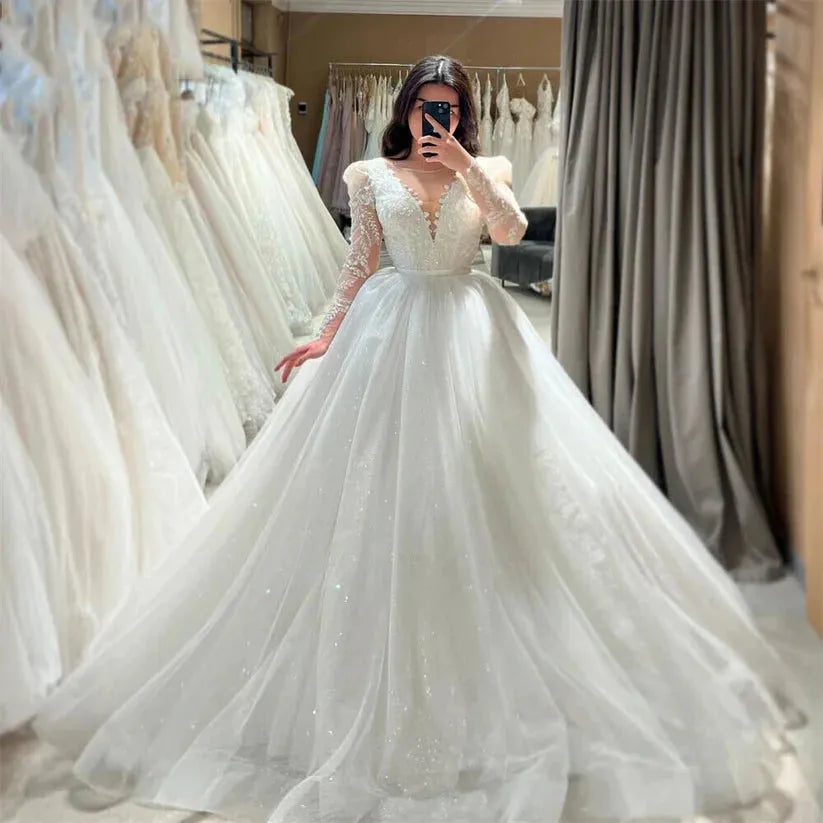 Vintage Glitter Lace Wedding Dresses Cap Sleeves A-Line Shiny Applique