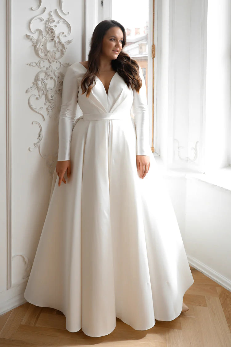 Manches longues col en v robes De mariée De grande taille Simple a-ligne Satin robes De mariée pour femme Sexy classique robe De Mariages 