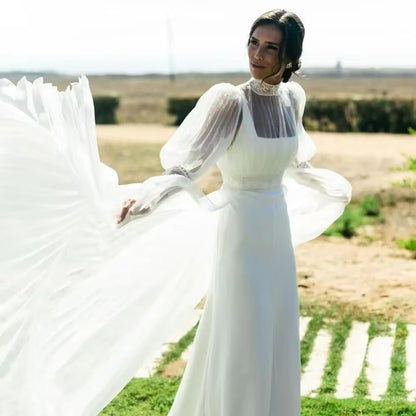 Robe de mariée trapèze en Satin élégante, Illusion de col carré, bretelles Spaghetti, sans manches, avec traîne à boutons