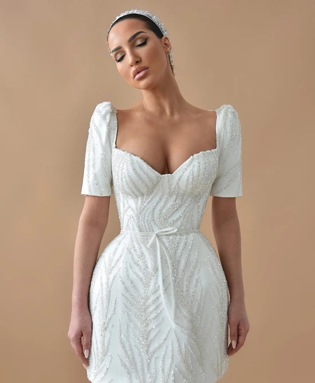 Glitter Wedding Dress Mini Sheath/Column Short Sleeves V Neck Wedding Gowns for Women Bride Backless Luxury Bridal Dresses Short