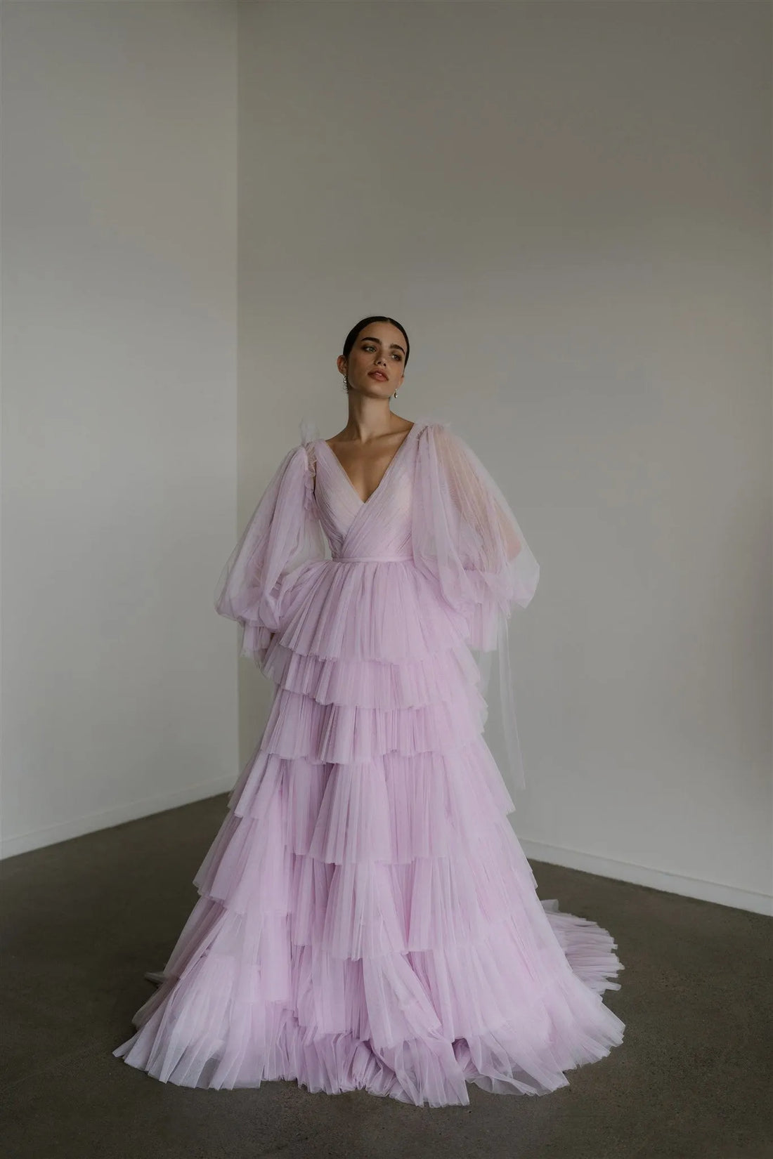 Booma Light Purple Tiered Tulle Wedding Dresses V Neck Long Puff Sleeves Brides Party Gowns for Women Floor Length Bridals Dress Light Purple