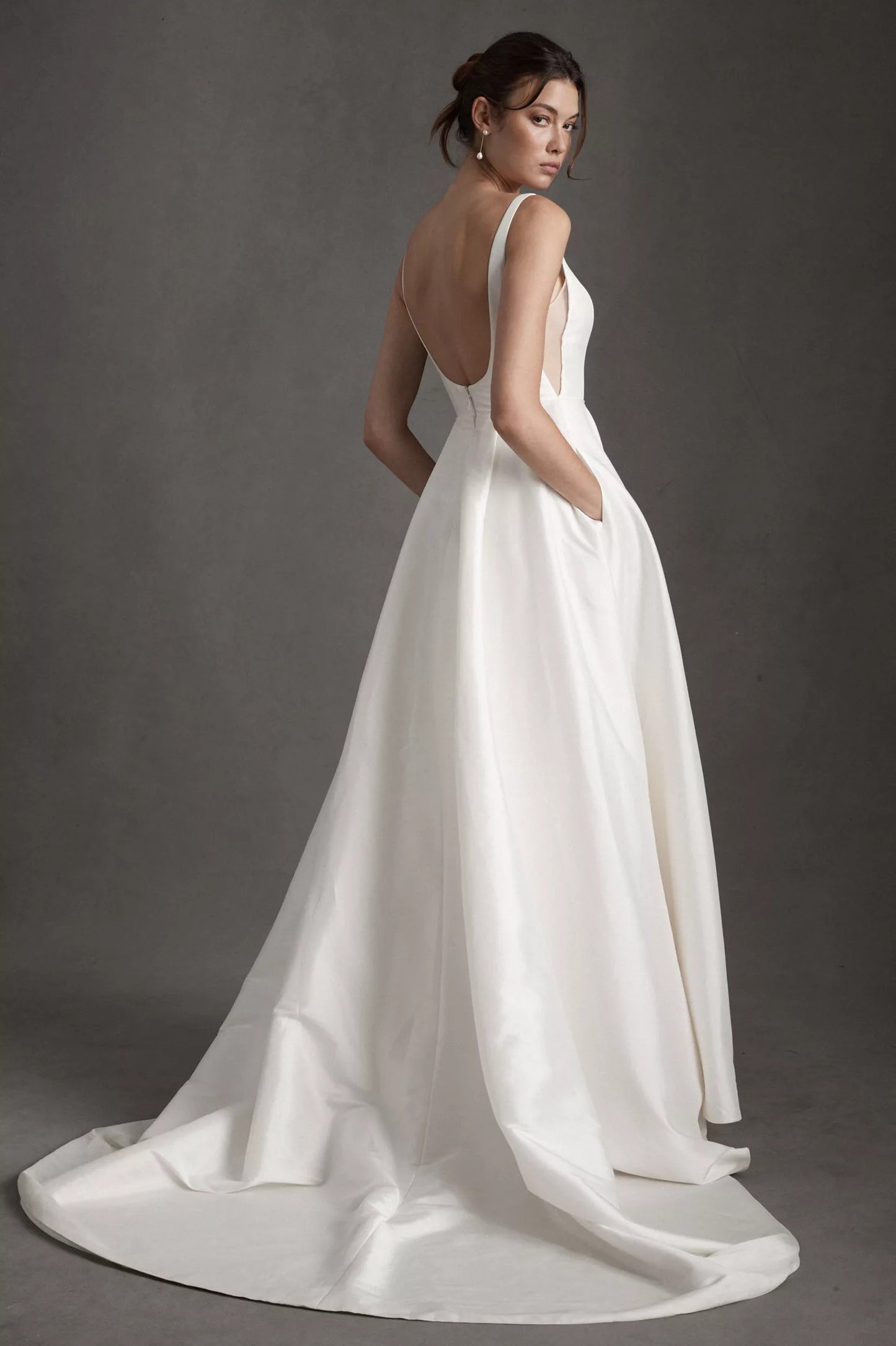 Elegant Wide Straps Boat Neck Satin A Line Wedding Dresses Custom Made Formal Bridal Grown 2023 Vestido De Noival