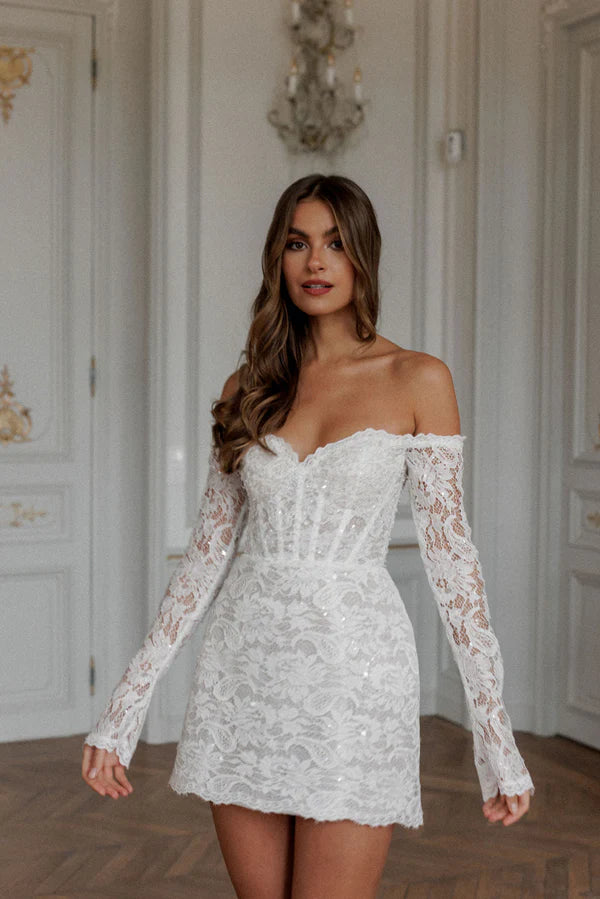 Glitter Full Lace A-Line Mini Wedding Dresses Lengan Panjang Sayang dari bahu Gaun Pengantin Pendek Vestidos de Novia