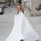 Vestidos de noiva elegantes de cetim com bolsos V -Boletes A -Line Open Back Bridal Party Swee