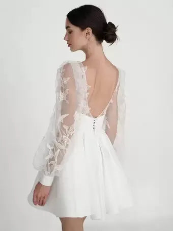 Short Wedding Dress V Neck Long Sleeves A-Line Short wedding dresses Bow Satin Court Train Sleeves White Modern Bridal Vestido De Novia Princess Gown Satin Mermaid Satin