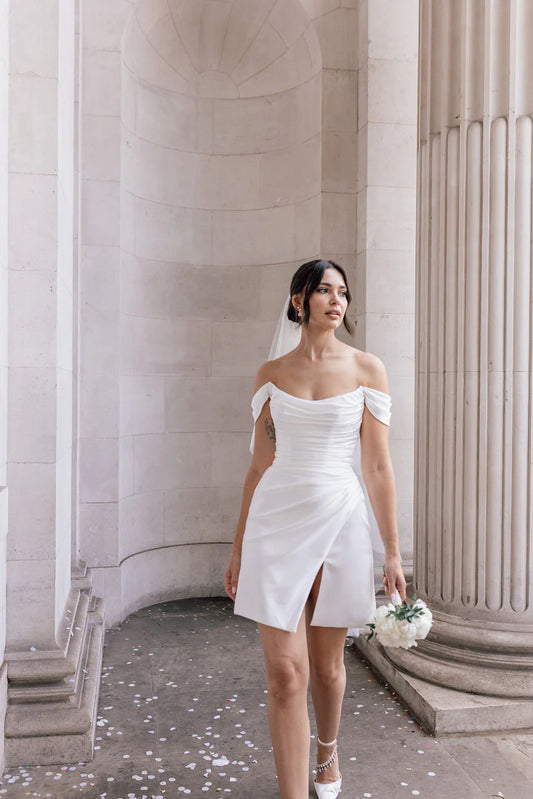 Vestidos De novia cortos elegantes para mujer, vestido De novia blanco con espalda abierta y hombros descubiertos, vestido De novia con abertura lateral plisado De satén 