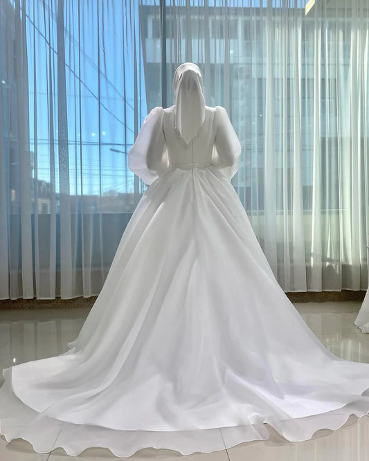 White Vestidos de novi abito da sposa musulmano per donne sposa organza bianca ad alto collo islamico hijab abito da sposa gonfia