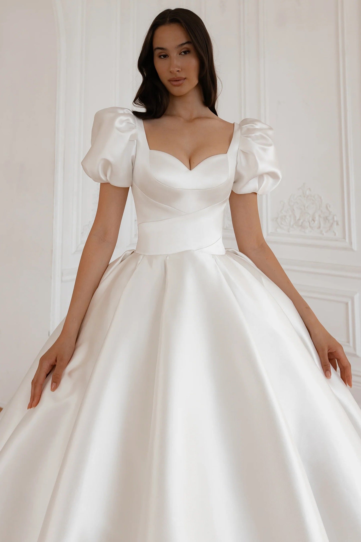 White Wedding Dress with Long Train Mermaid Bow Simple Satin Princess Vestido De Novia Court Train Dress Bridal Gown