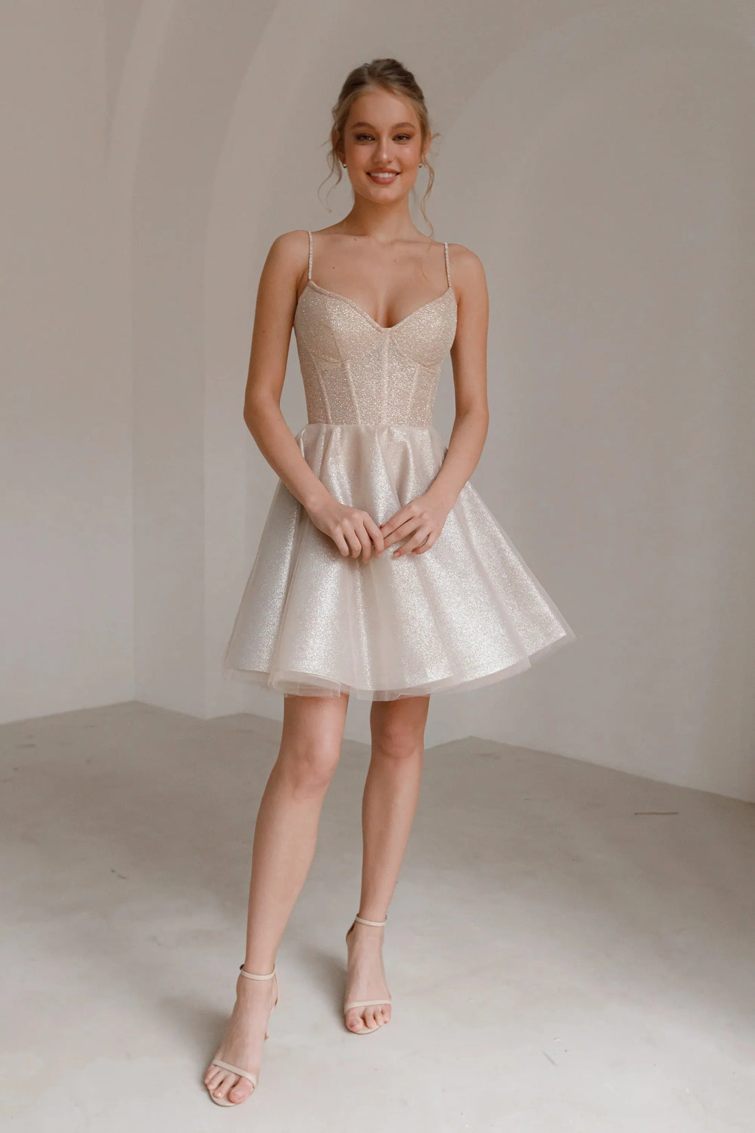 Nude Short Sparkle Bridal Gown Vestido De Novia Bow Simple Court Train Wedding Dress Satin Mermaid Princess Dress Satin