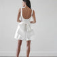 A-Line Mini Brides Gaun Pesta untuk Wanita Kerah Square Tanpa Lengan Gaun Pengantin Pendek Sederhana Backless Bow Prom Gowns