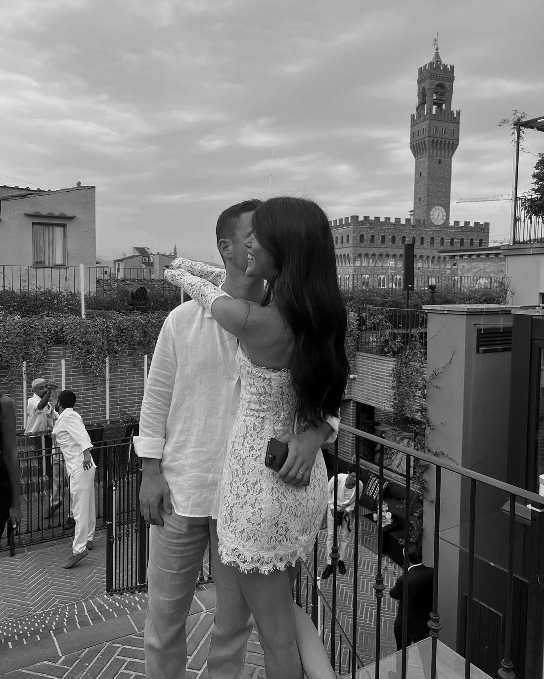 A-Line Wedding Party Dresses Strapless Lace Brides Gowns for Women Cocktail Gowns Mini Bridals Dress vestido de novia White