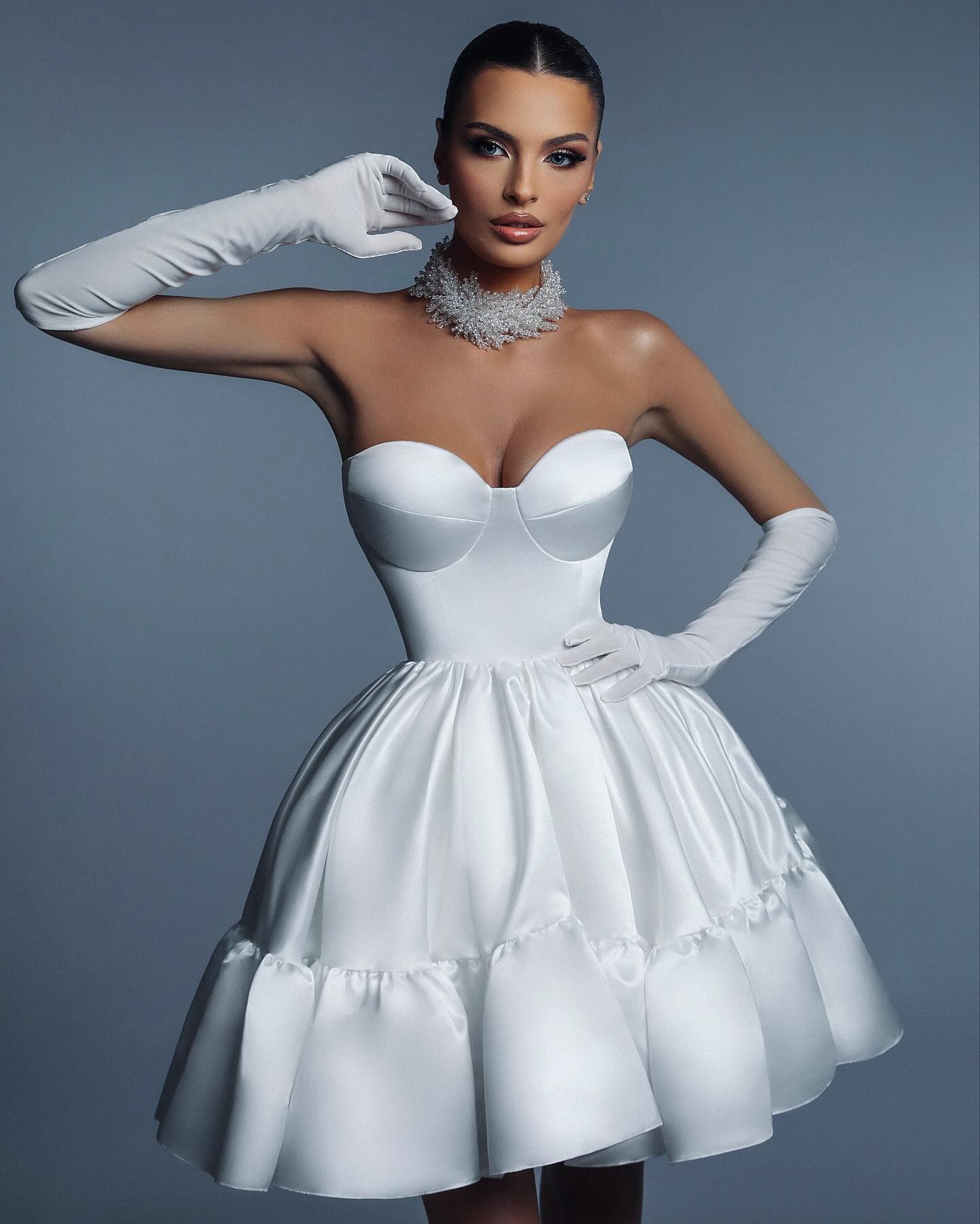 A-Line Mini Wedding Party Dresses Sweetheart Crouched Brides Gowns for Women Cocktail Dresses Bridals Abito da ballo semplice