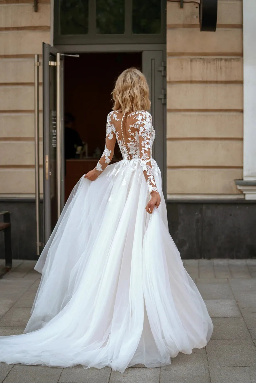 Elegant A-Line Wedding Dresses Long Sleeves Appliques Tulle Brides Dress for Women Button Generous Bridals Dresses Bespoke