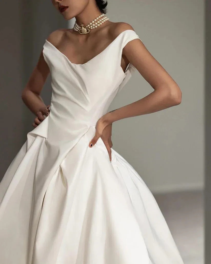 A Line Satin Tulle Wedding Gowns For Bride V-neck Draped Buttons Back Bridal Gowns Women Formal Party Gowns vestidos Satin