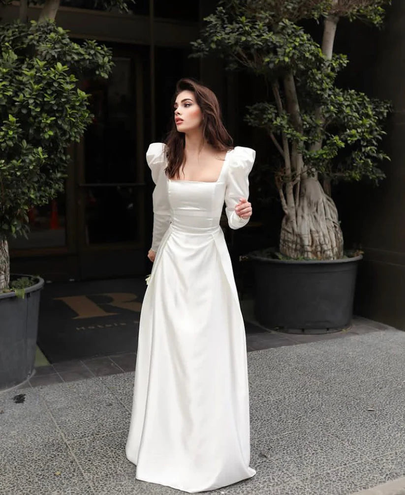 Satin Princess Wedding Dress A Line Square Neck Bride Dresses Long Sleeve Lace Up Back Party Gowns