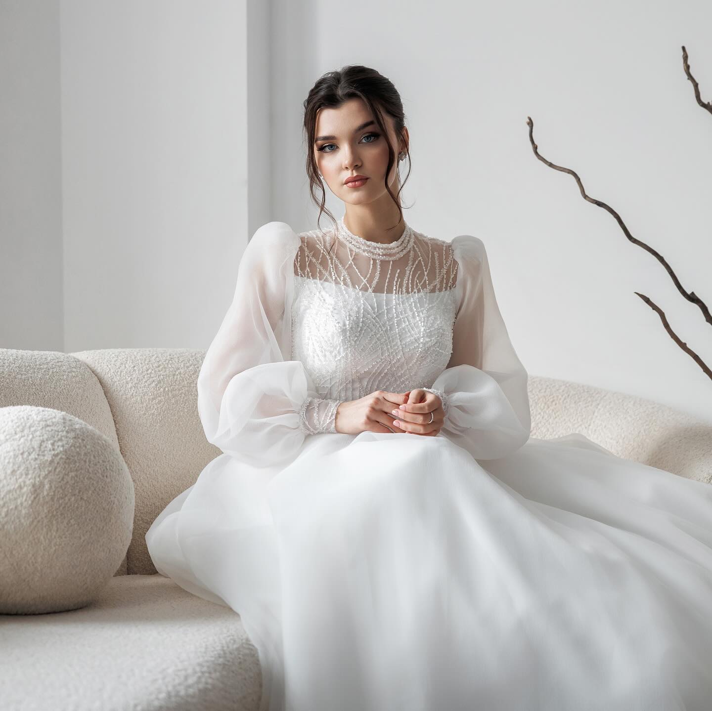 Einfache formale Hochzeitskleider Frauen eine Linie sanfte sexy flauschige Spitze Hochhalte Brautkleider langer Puffärmel Vestidos Novia