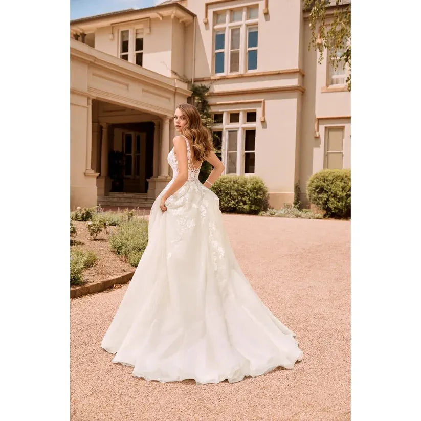 Boho Elegant Wedding Dresses For Women Beach V-Neck Beading Lace Appliques Bridal Gowns Backless Tulle Robe De Mariée Ivory 28w Boho