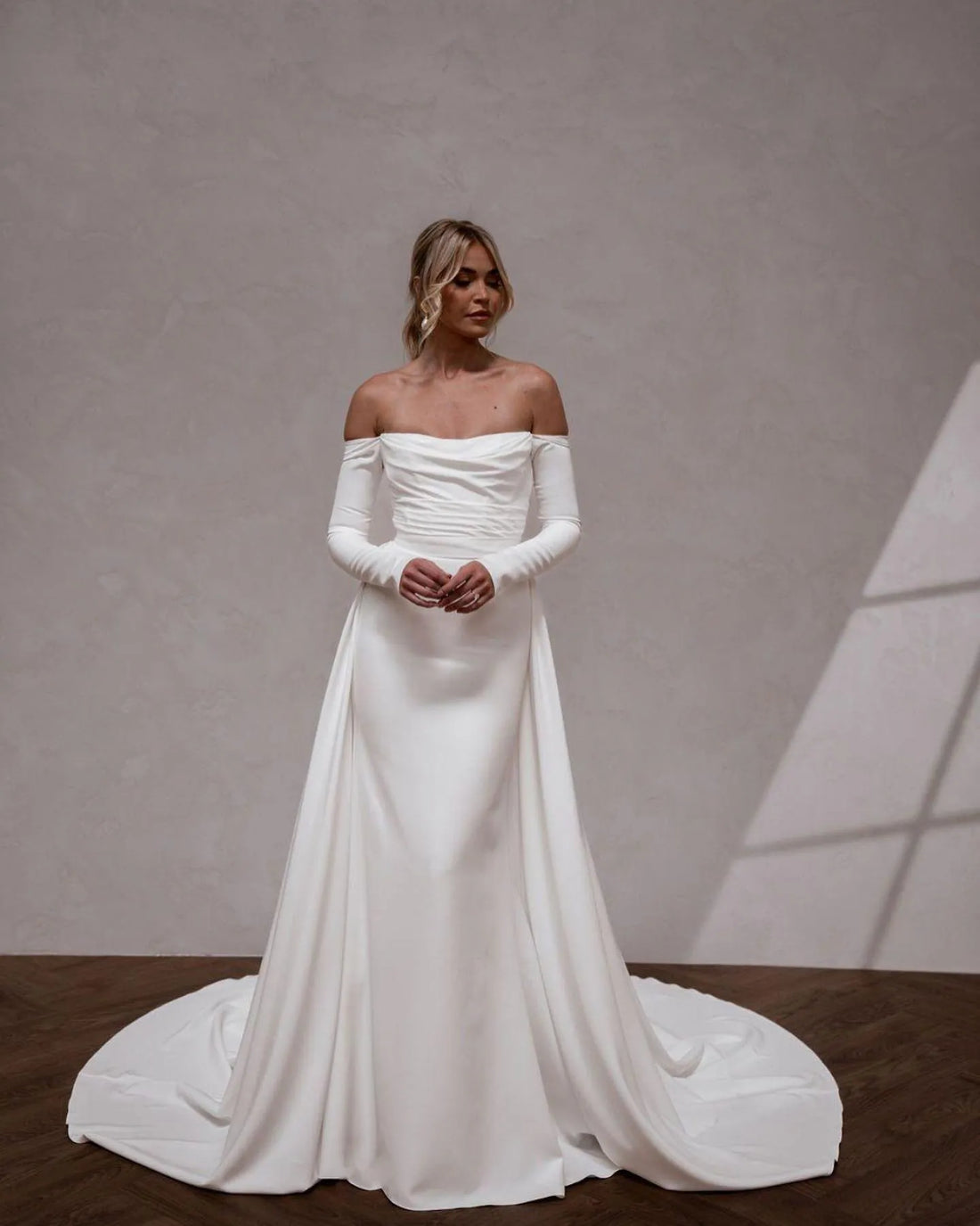 Booma Generous Mermaid Wedding Dresses for Women Boat Neck Sweep Train Simple Long Bridals Dress vestidos de novia