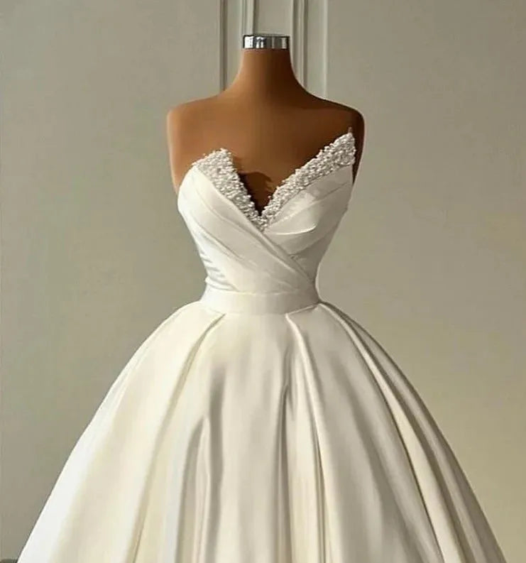 Pearls Wedding Dresses Sexy Strapless A Line Bride Dress Vestidos de novia Soft Satin Wedding Gown Ivory 24w Satin