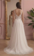 Classic A-Line Wedding Dress Tulle Skirt Traditional Bridal Style