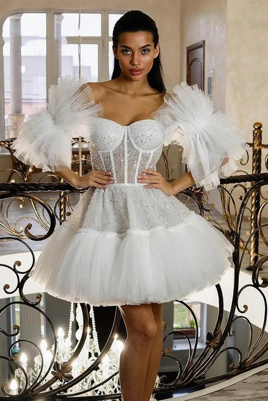 Fashion puffy tulle short prom pesta gaun dari bahu glitter payet tulle gaun ulang tahun wanita mini gaun koktail