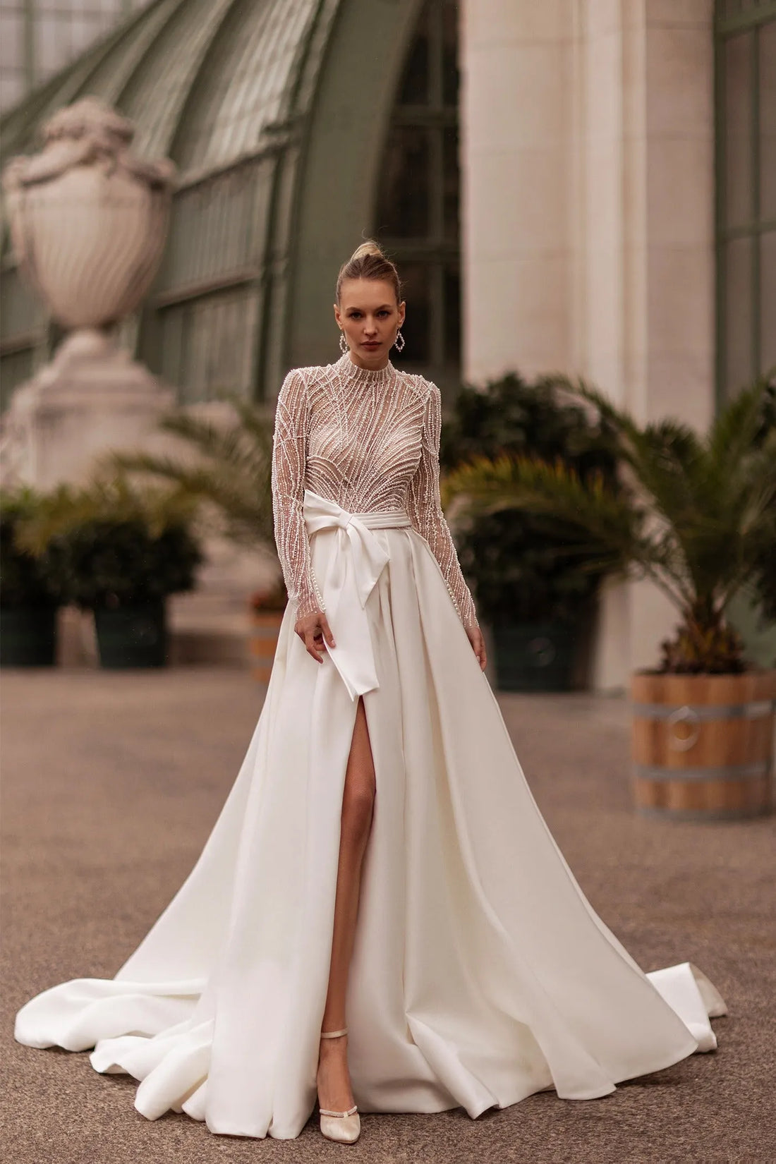 Modest Long-Sleeve Wedding Dress Modern Gown Mermaid Bow Court Train Dress Satin Princess Vestido De Novia Satin