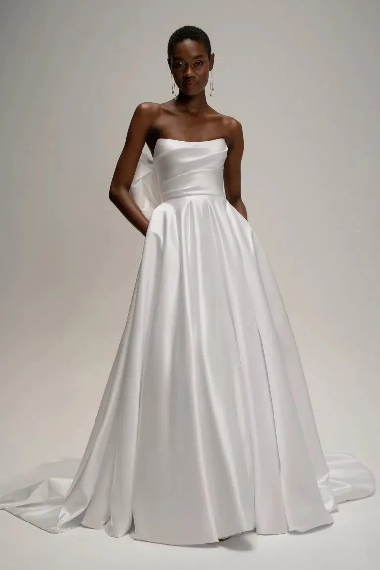 Simple A Line Modern Bridal Dresses Charming Strapless Wedding Dress Ruched Bow Bride Gowns for Women فستان حفلات الزفاف