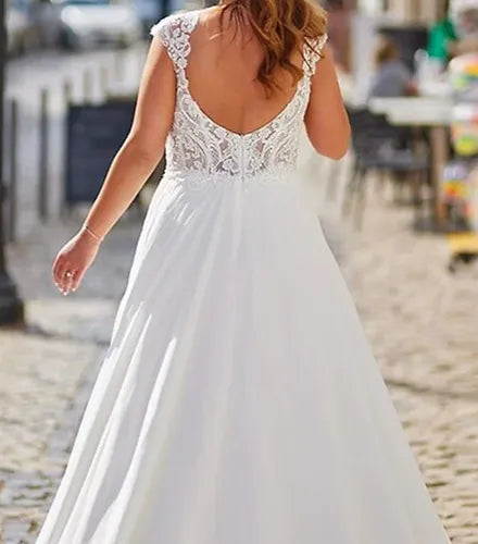 Elegant Chiffon Wedding Dresses Plus Size V Neck Cap Sleeves Bride Gowns Appliques Backless Sweep Train A-Line Vestido De Noiva