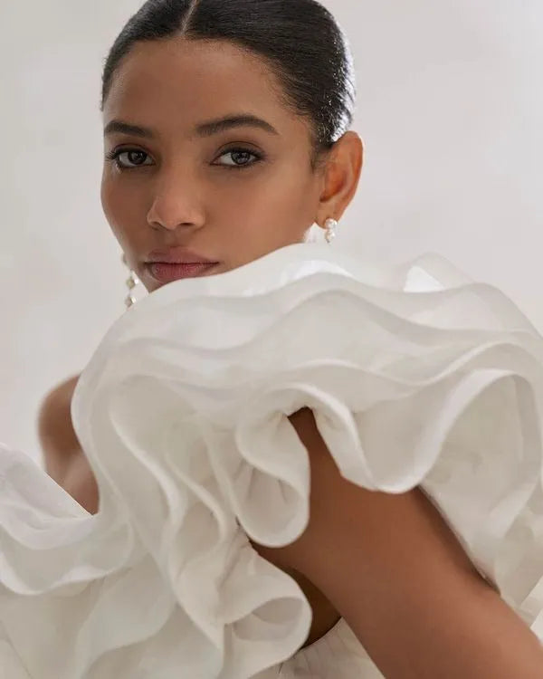 Modern Mermaid Wedding Dress made in Taffeta with Crêpe Skirt Vestido De Novia Bridal Gown Princess Sleeveless Mermaid Wedding Dress Satin Court Train Bow Satin