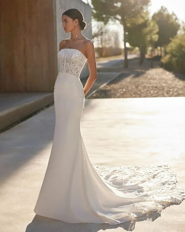 Romantic, Three-Piece Mermaid-Style Wedding Dress Princess Modern Mermaid Satin Vestido De Novia Bridal Gown Court Train Bow Satin