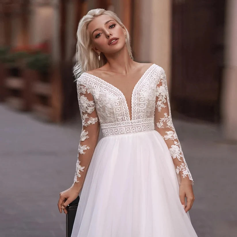 Bohemian Puff Tiuls Suknie ślubne z długim rękawem Lace V Szyjka ślubna suknia noceńska vestido de novia skromna suknia ślubna