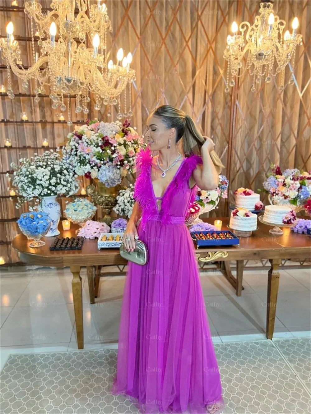 Luxury Handmade Feather Neckline Design Prom Dress Tulle Party Dresses Sexy Sleeveless Maxi Vestidos De Noche فساتين السهرة rose pink