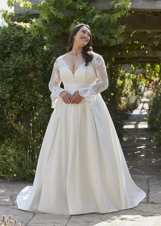 Vestido de novia de encaje de talla grande Vintage, cuello en V, satén, corte en A, vestidos de novia, apliques hechos a medida 