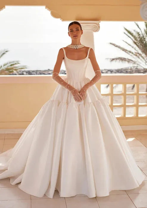 A-Line Princess Wedding Dresses Sleevless Ruched Stain Brides Party Dresses for Women Ball Gowns Sweep Train Bridals Gowns Ivory