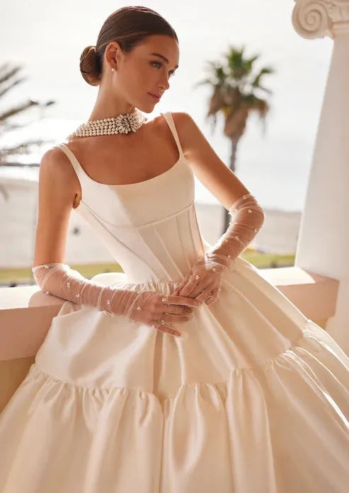 A-Line Princess Wedding Dresses Sleevless Ruched Stain Brides Party Dresses for Women Ball Gowns Sweep Train Bridals Gowns Ivory