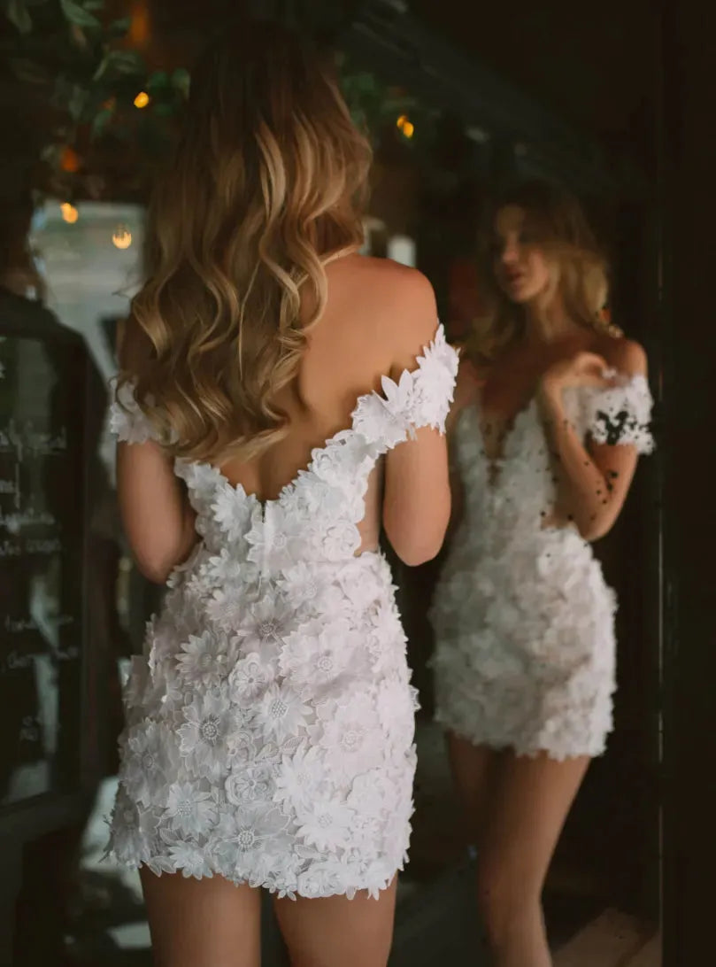 V-Neck Off-Shoulder 3D Flower Appliques Mini Wedding Dress For Women Open Back Above Knee Short Bridal Gown Custom Made Short Wedding Dress
