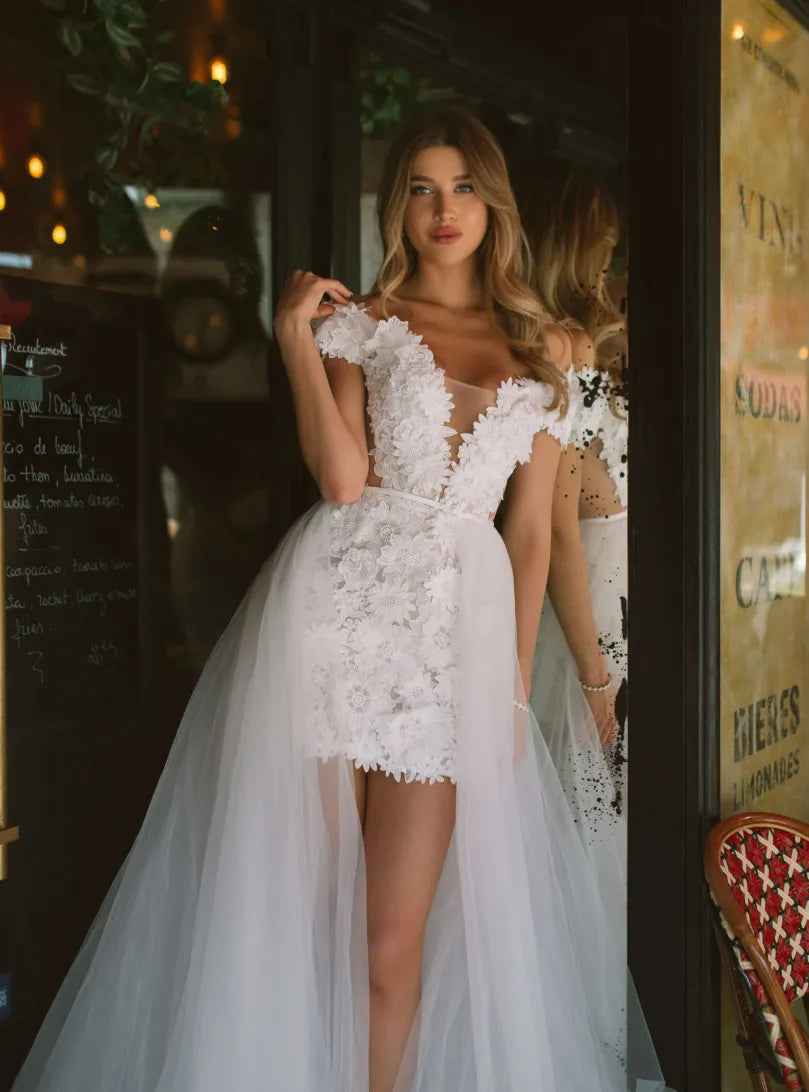 Mini robe de mariée pour femmes, col en v, épaules dénudées, avec des Appliques de fleurs 3D, dos ouvert, au-dessus du genou, robe de mariée courte sur mesure