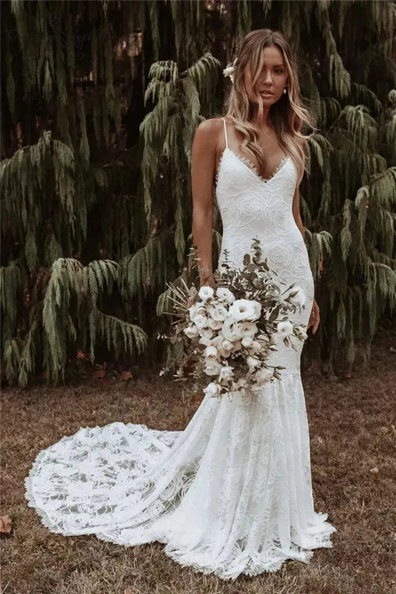 Boho Mermaid Wedding Dresses Spaghetti Straps Lace Backless Beach Sexy V-Neck Bohemian Bridal Gowns Elegant Vestidos De Noiva 20w