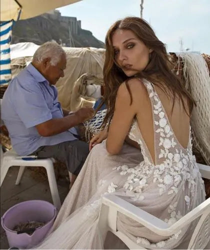 Unique Tulle V-neck Neckline A-line Wedding Dresses With Lace Appliques Bling Bling Grey Bridal Dress Same as picture