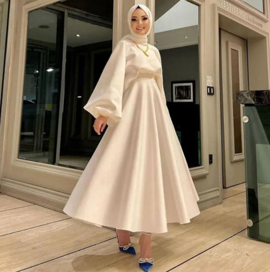 Muslim einfache Hochhochkragen Elfenbein A-Linie Brautkleider Voll vertikal drapiertes Falten Satin Braut Kleid Anke Länge Robe de Mariéee