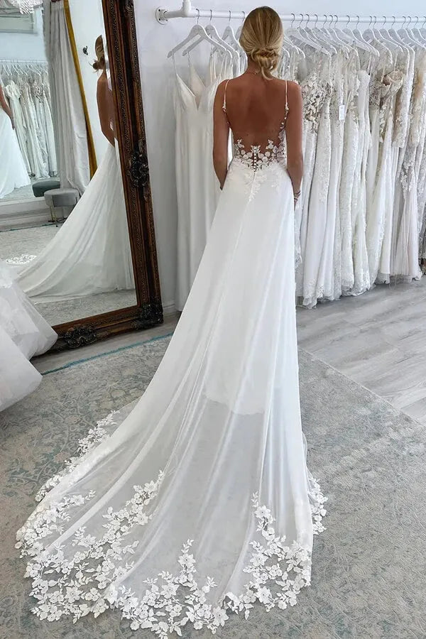 Lace Boho Wedding Dresses V Neck Spaghetti Straps A Line Bride Dresses Floor Length Chiffon Wedding Gowns Ivory 26w