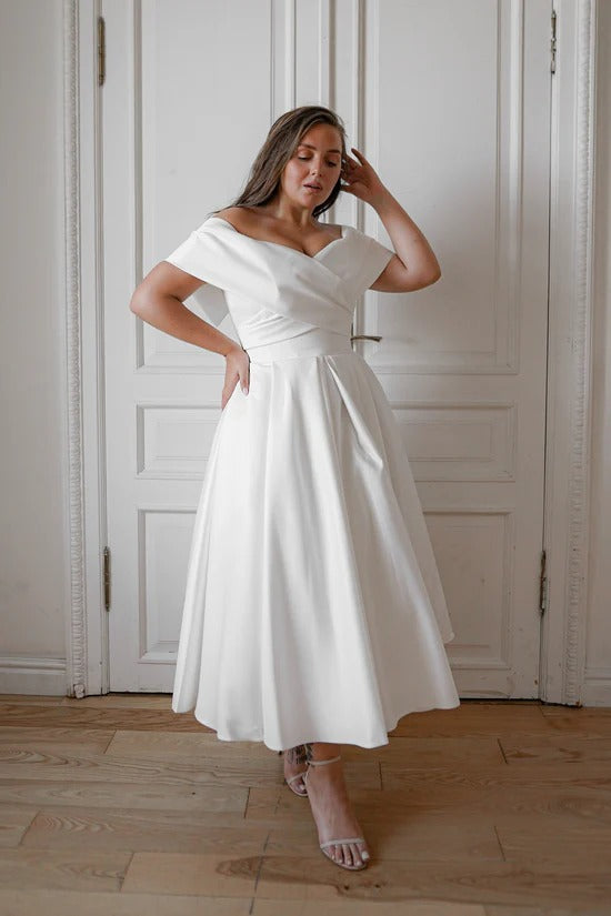 Plus-Size Satin Wedding Dress Modern Dress Vestido De Novia Bow Simple Court Train Bridal Gown Satin Mermaid Princess