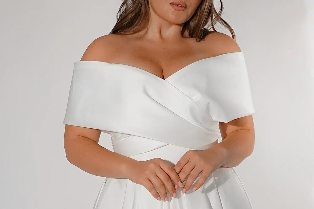 Plus-Size Satin Wedding Dress Modern Dress Vestido De Novia Bow Simple Court Train Bridal Gown Satin Mermaid Princess