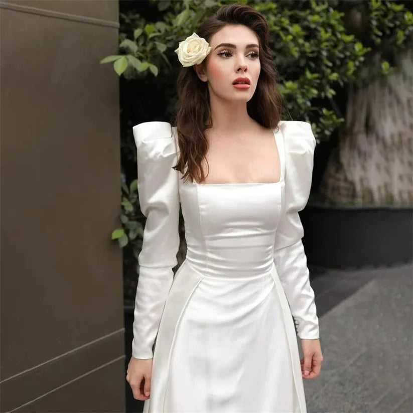 Satin Princess Wedding Dress A Line Square Neck Bride Dresses Long Sleeve Lace Up Back Party Gowns