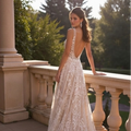 A-Line Lace & Tulle Wedding Dress with V-Neckline & Open Back embroidery mesh New Satin Short Wedding Dress silk