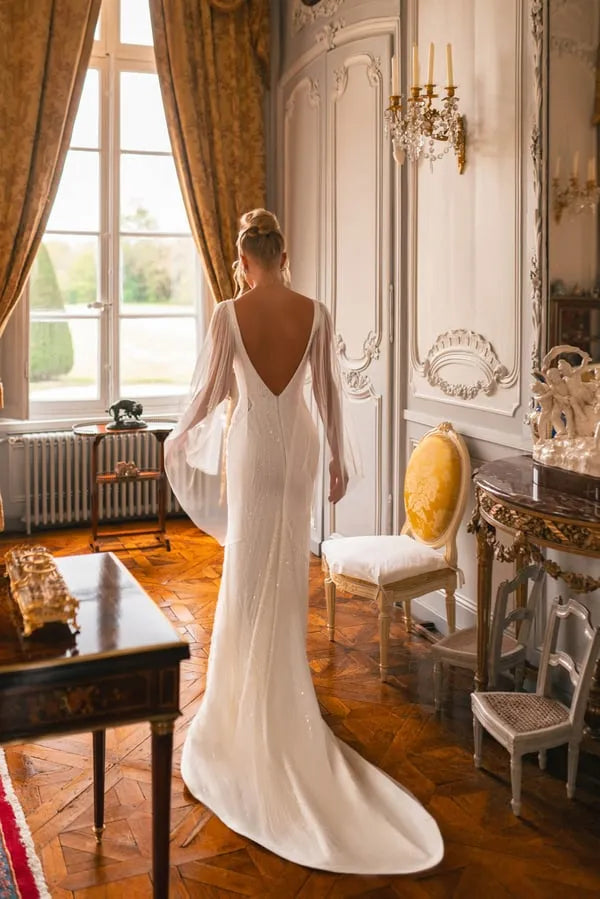 Illusion Long Flare Sleeve Shiny Lace Mermaid Wedding Dress Tulle V Neck Open Back Court Train Bridal Gown Satin