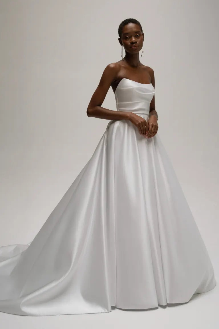 Simple A Line Modern Bridal Dresses Charming Strapless Wedding Dress Ruched Bow Bride Gowns for Women فستان حفلات الزفاف